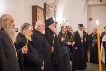 С 19 по 22 ноября 2019 года в гостинице «Покровская» проживали Преосвященные архипастыри
