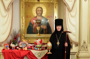 Поздравление с Пасхой Христовой от игумении Феофании